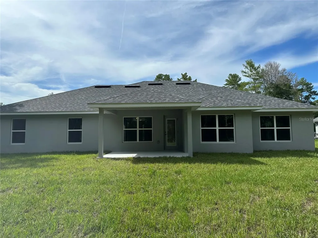 12126 Pine Warbler Avenue Brooksville FL 34614