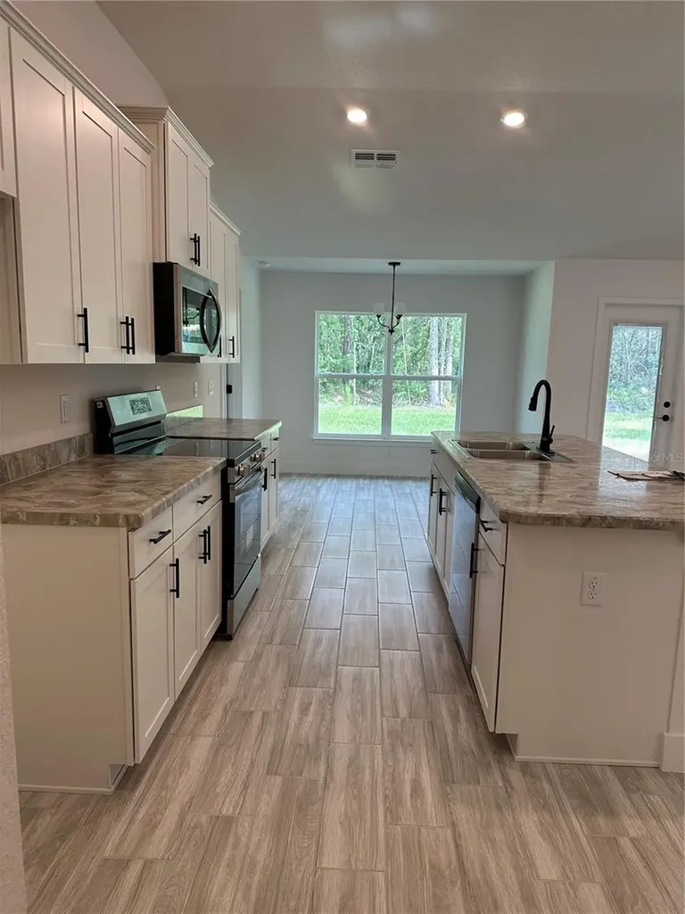 12126 Pine Warbler Avenue Brooksville FL 34614