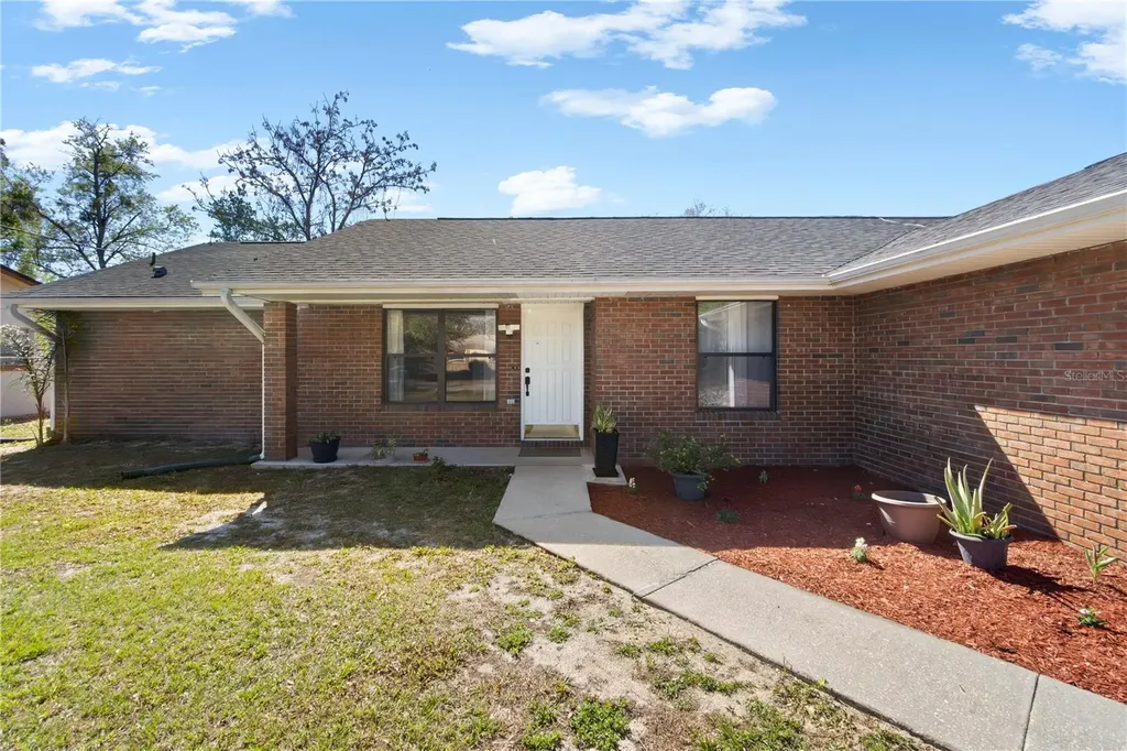 857 S Atmore Circle Deltona FL 32725