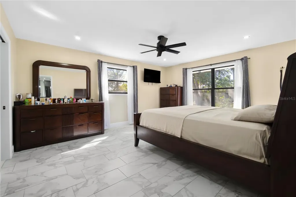 857 S Atmore Circle Deltona FL 32725