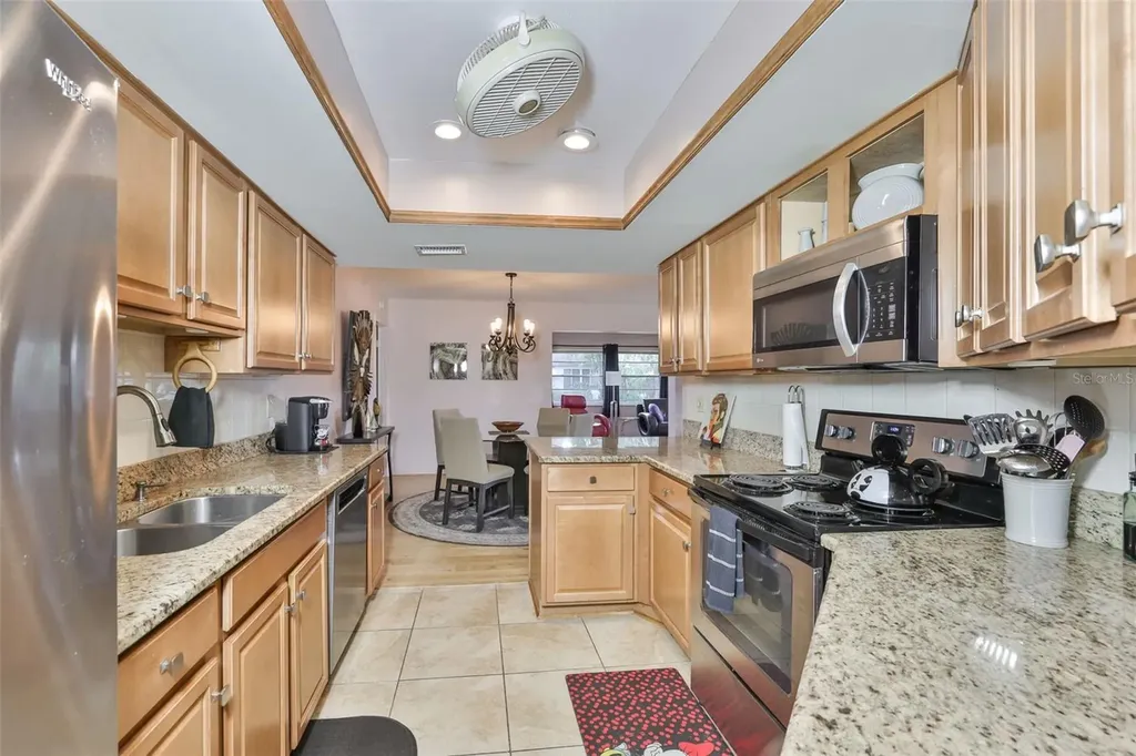 2001 Heathfield Circle Sun City Center FL 33573