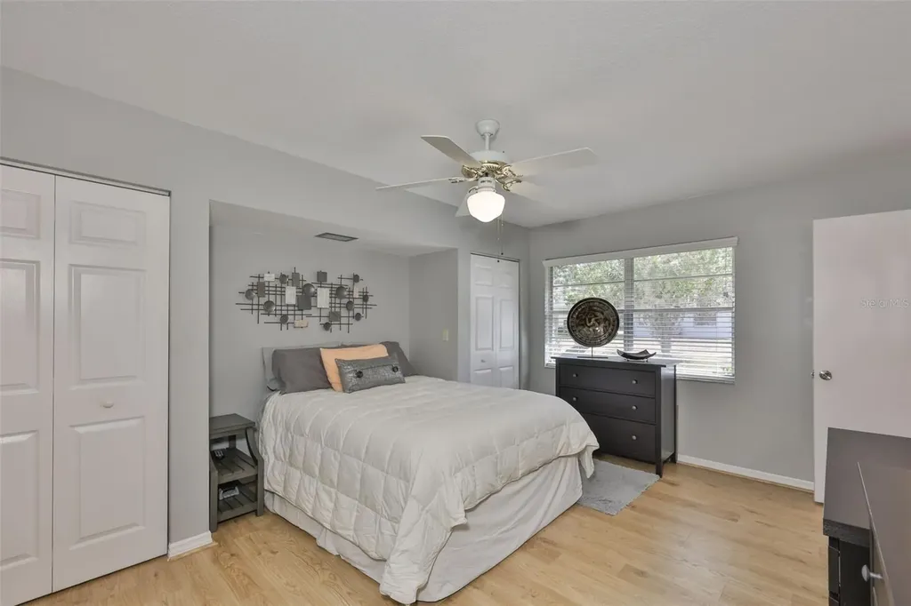 2001 Heathfield Circle Sun City Center FL 33573