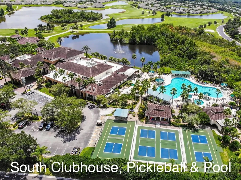 2001 Heathfield Circle Sun City Center FL 33573