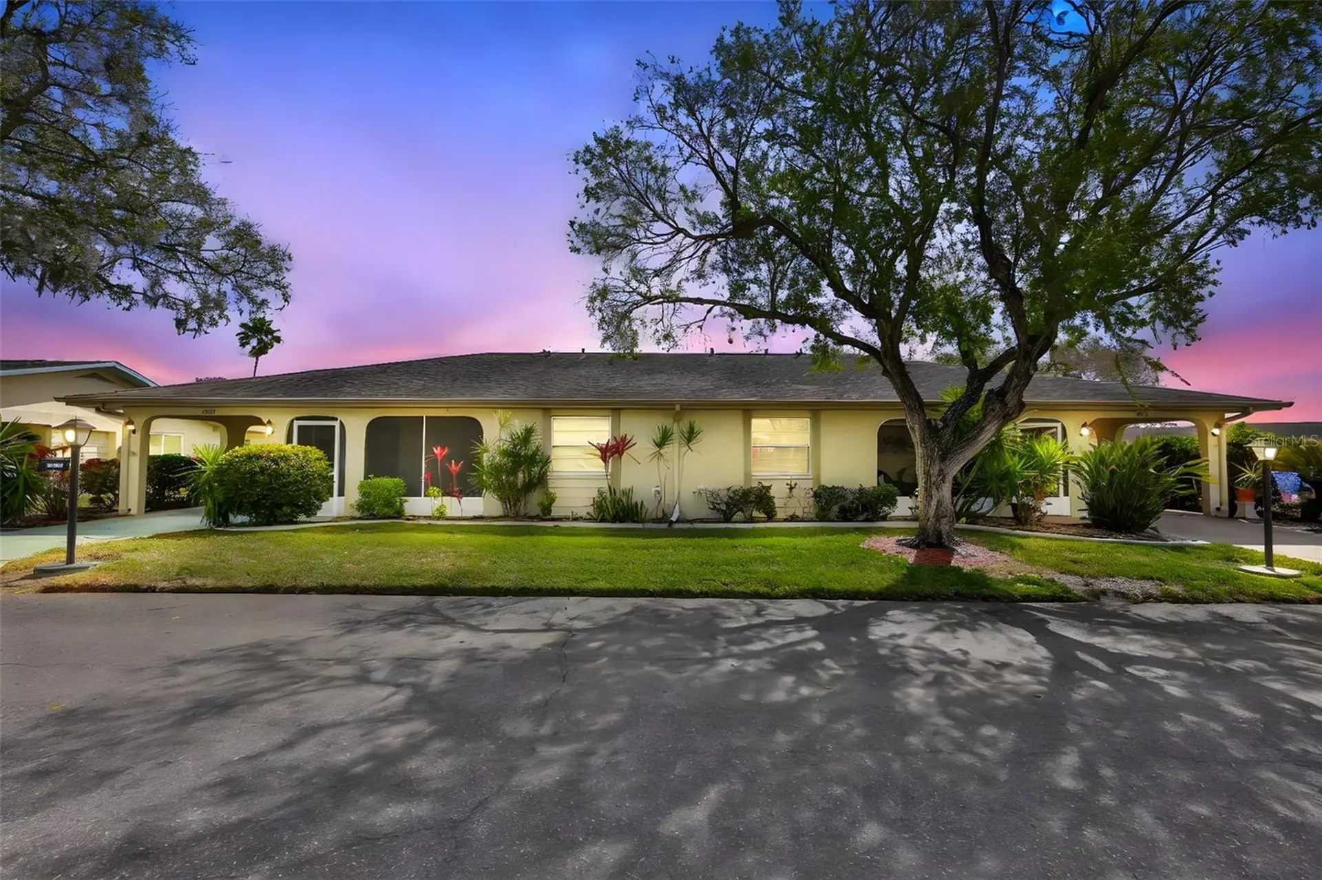 2001 Heathfield Circle Sun City Center FL 33573