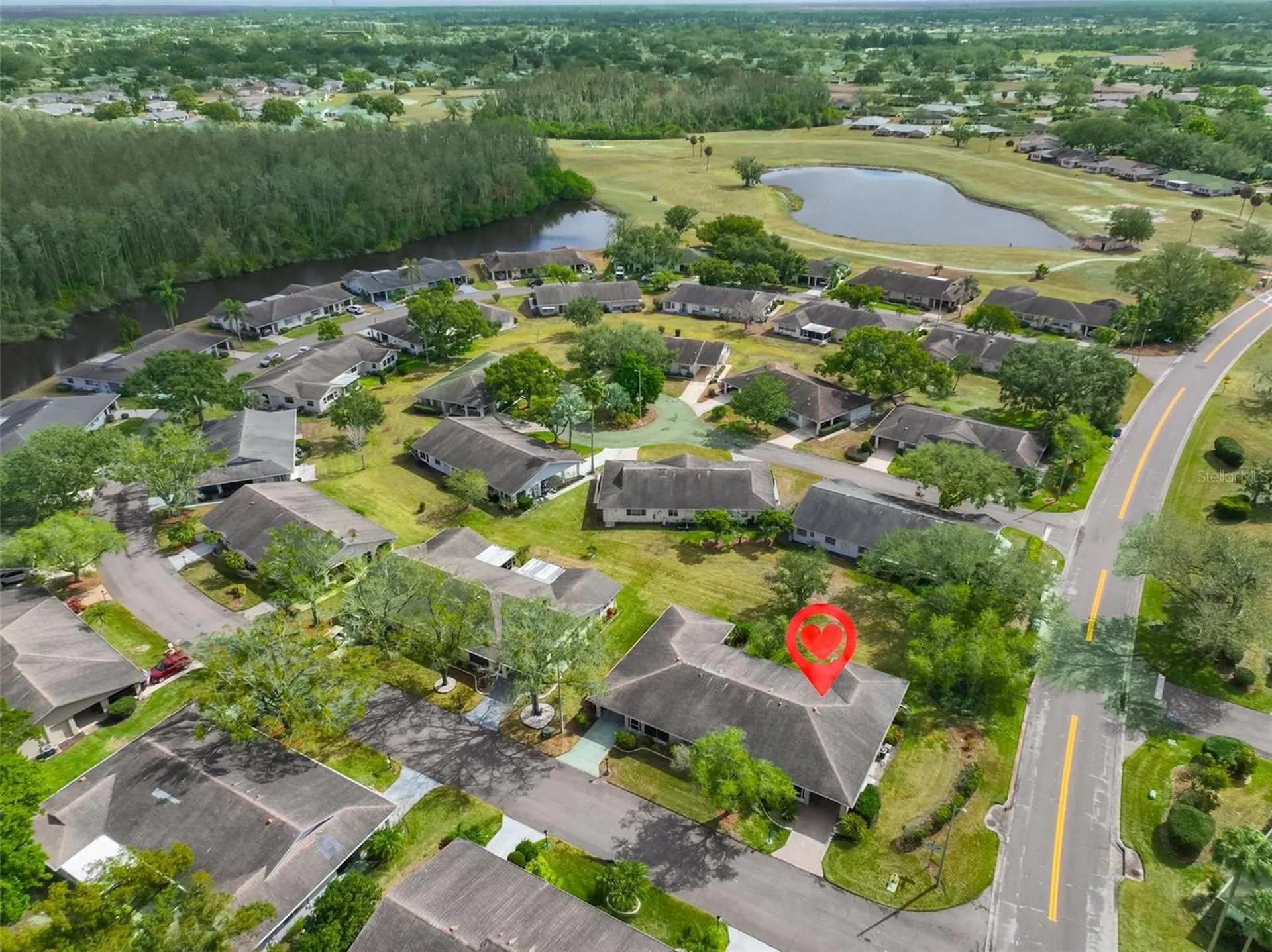 2001 Heathfield Circle Sun City Center FL 33573