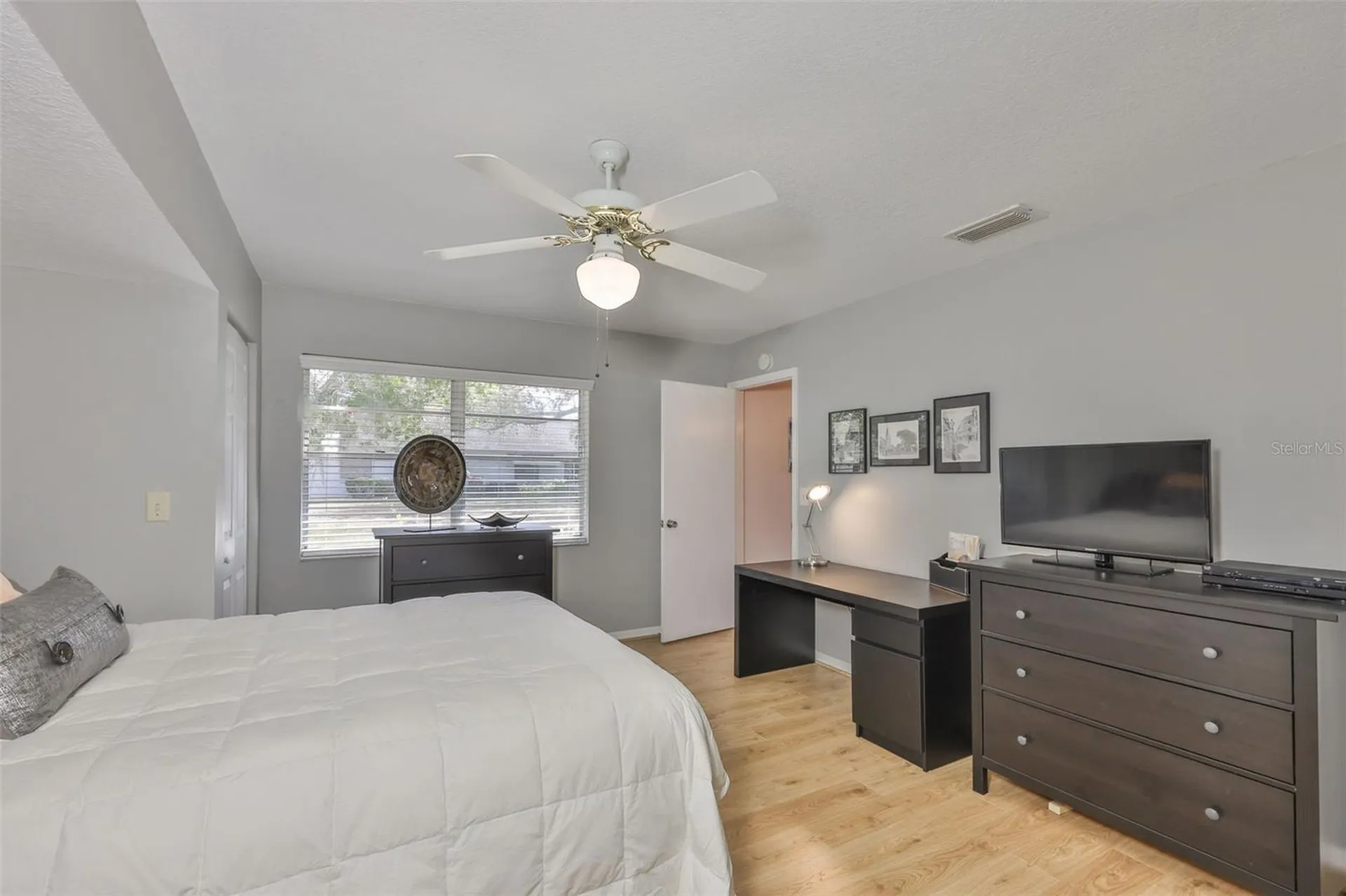 2001 Heathfield Circle Sun City Center FL 33573