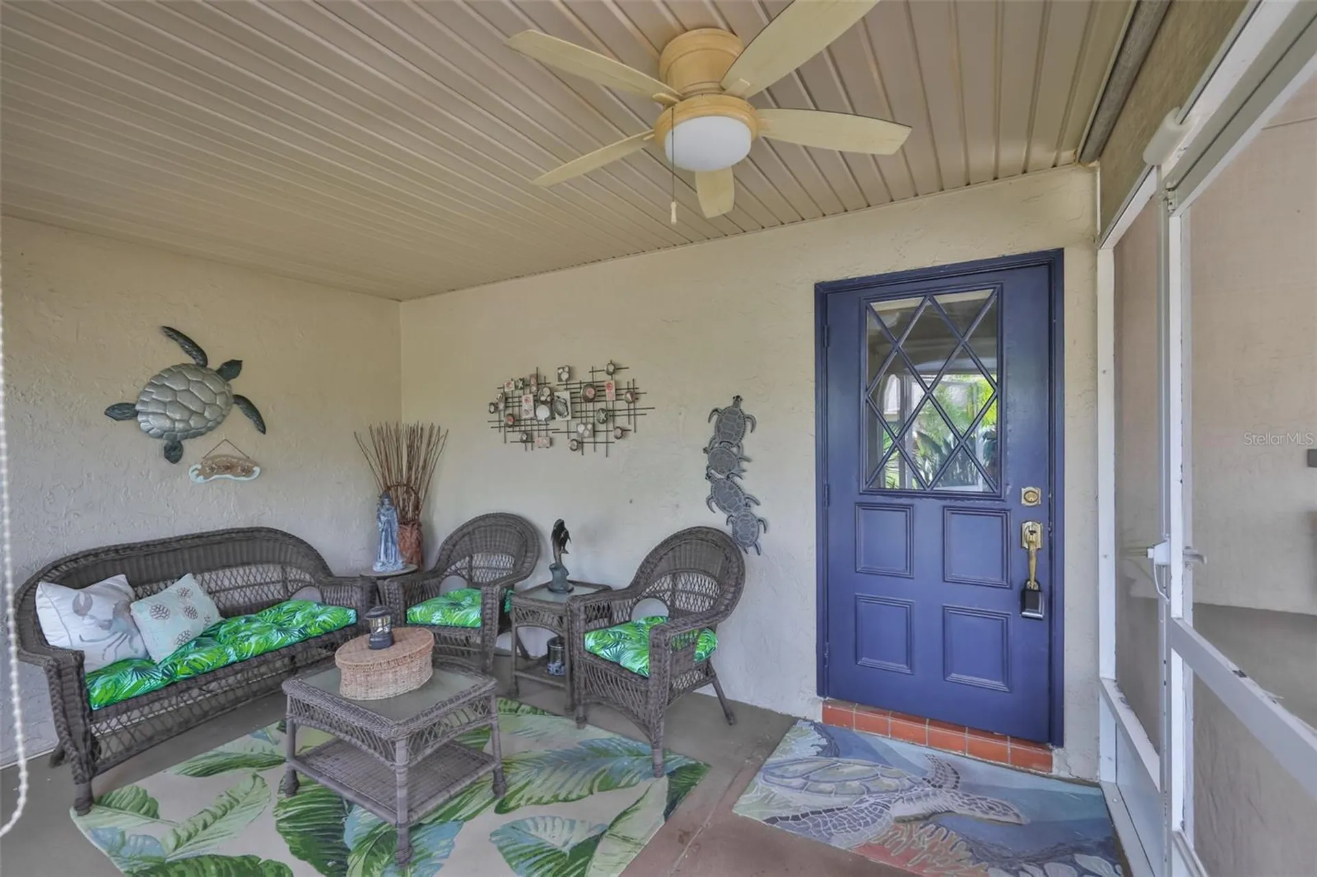 2001 Heathfield Circle Sun City Center FL 33573