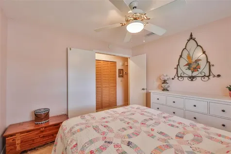 2001 Heathfield Circle Sun City Center FL 33573