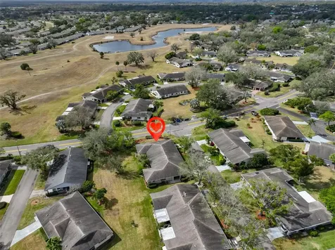 2001 Heathfield Circle Sun City Center FL 33573