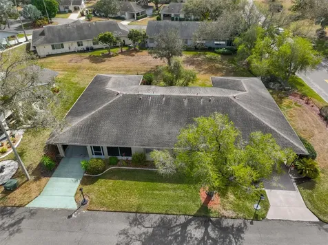 2001 Heathfield Circle Sun City Center FL 33573