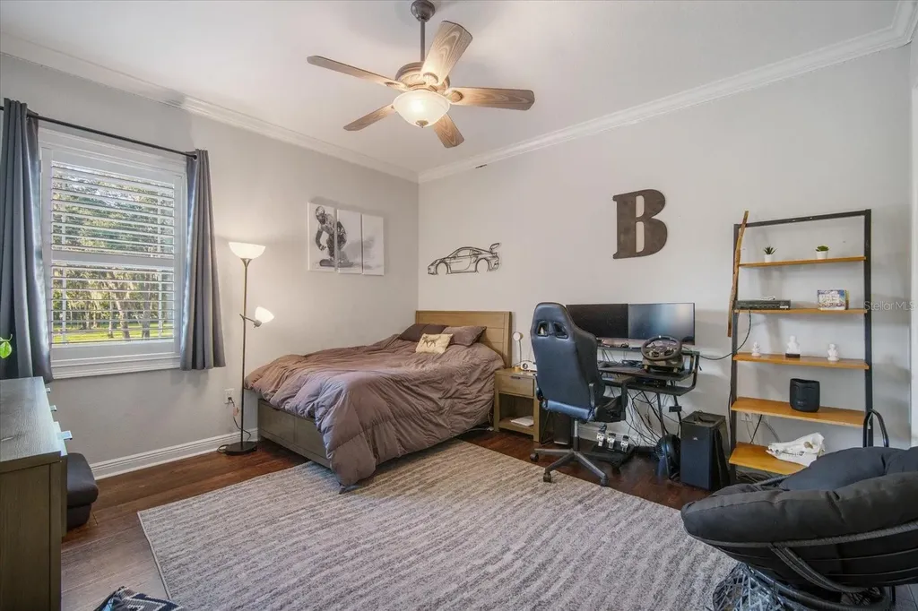 11441 Hammock Oaks Court Lithia FL 33547