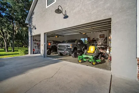 11441 Hammock Oaks Court Lithia FL 33547