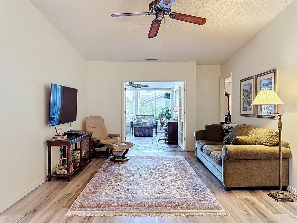 5611 Garden Lakes Drive Bradenton FL 34203