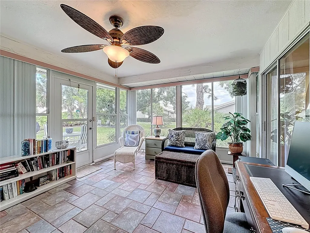 5611 Garden Lakes Drive Bradenton FL 34203