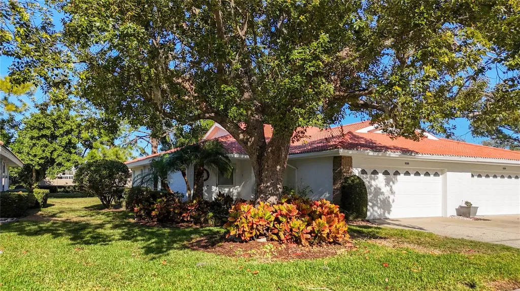 5611 Garden Lakes Drive Bradenton FL 34203