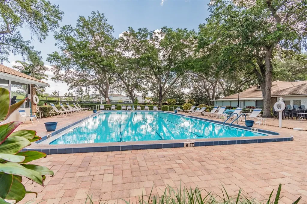 5611 Garden Lakes Drive Bradenton FL 34203