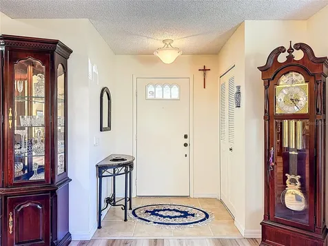 5611 Garden Lakes Drive Bradenton FL 34203