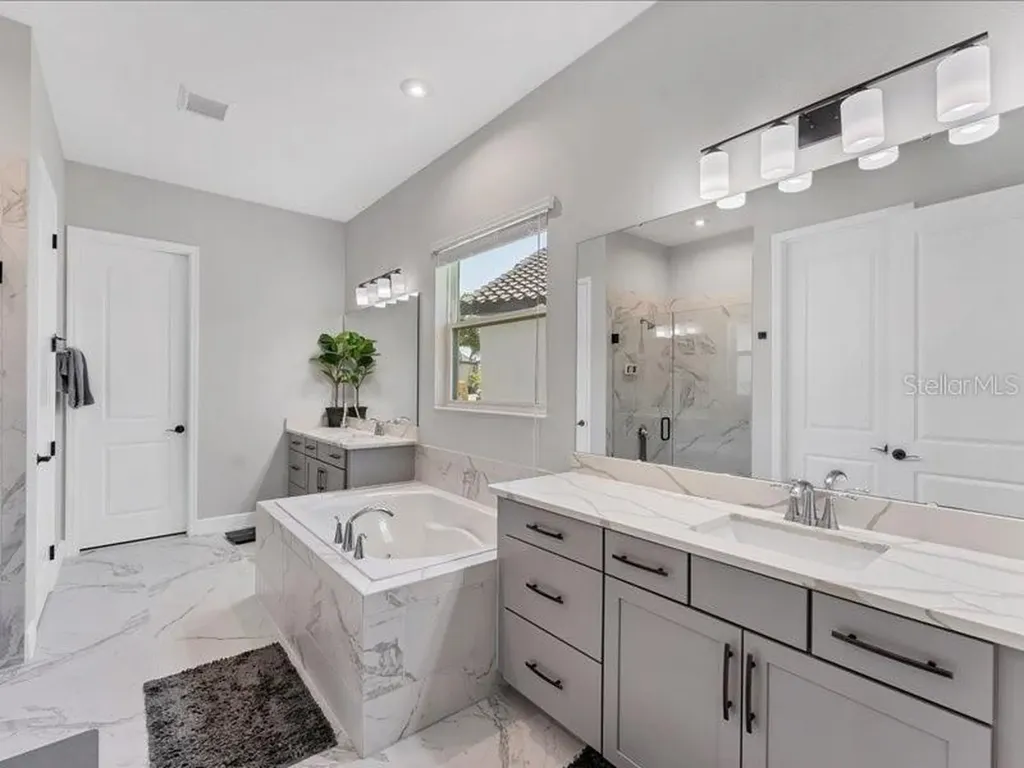 8408 Ludington Circle Orlando FL 32836