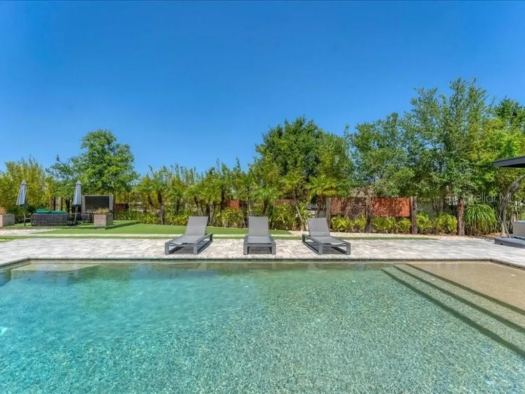8408 Ludington Circle Orlando FL 32836