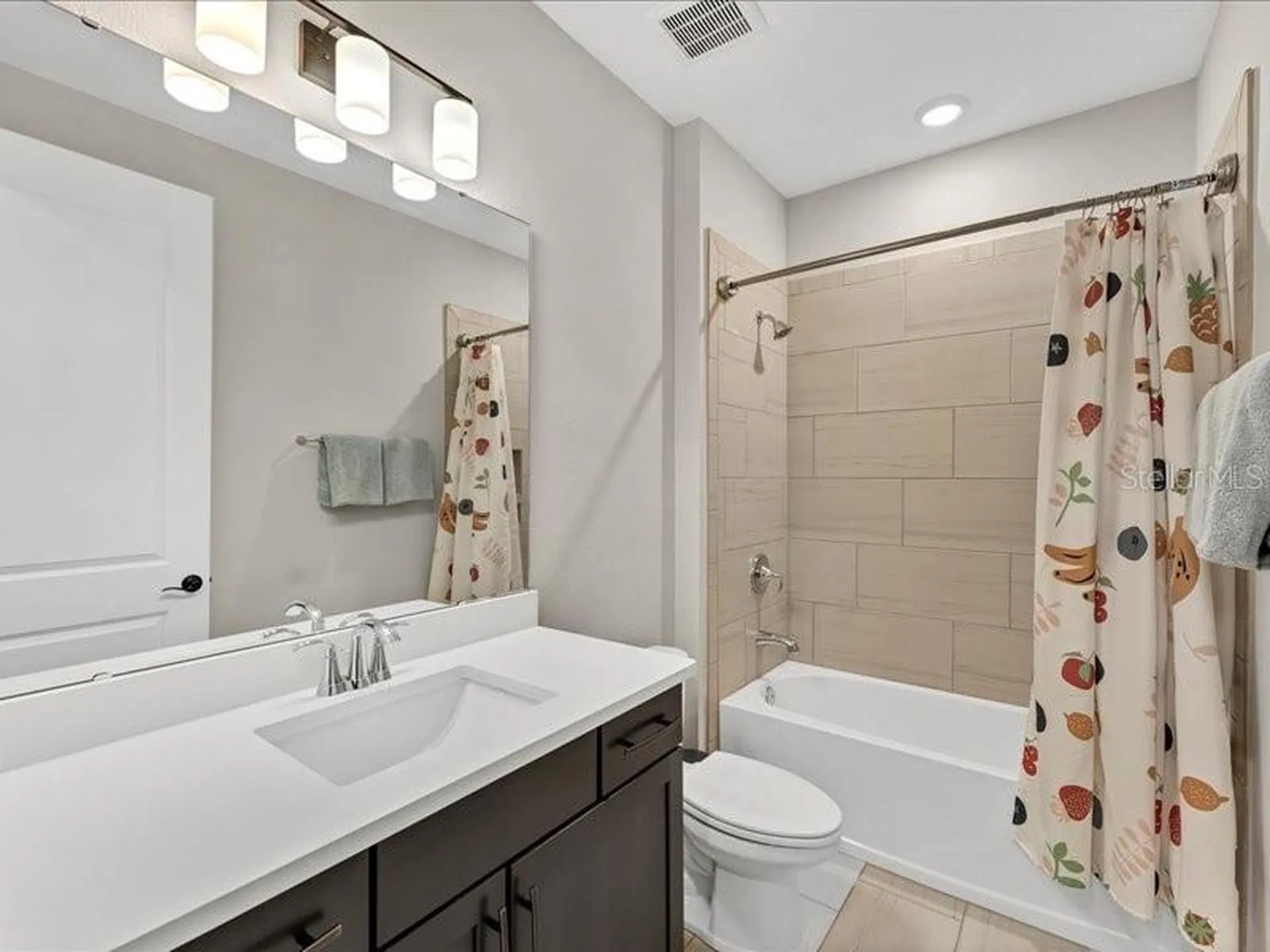 8408 Ludington Circle Orlando FL 32836