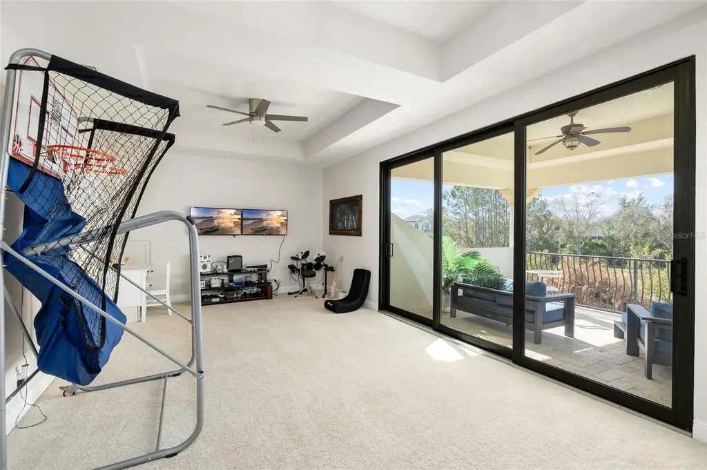 16406 Chapman Crossing Drive Lithia FL 33547