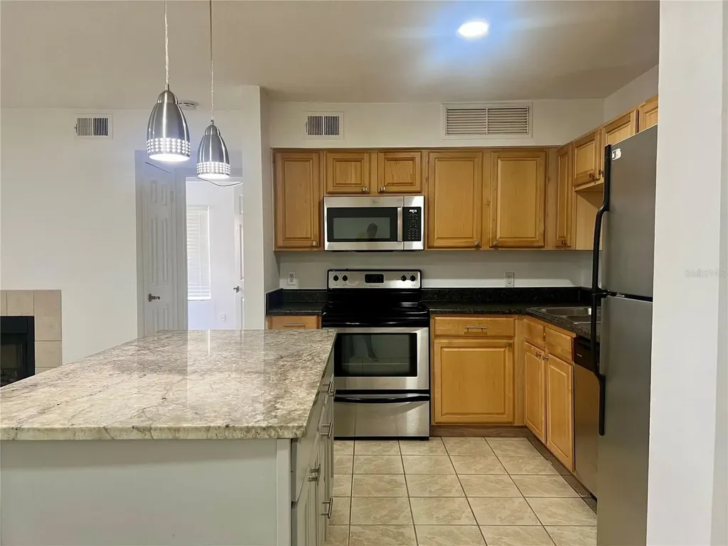 315 Lakepointe Drive Altamonte Springs FL 32701