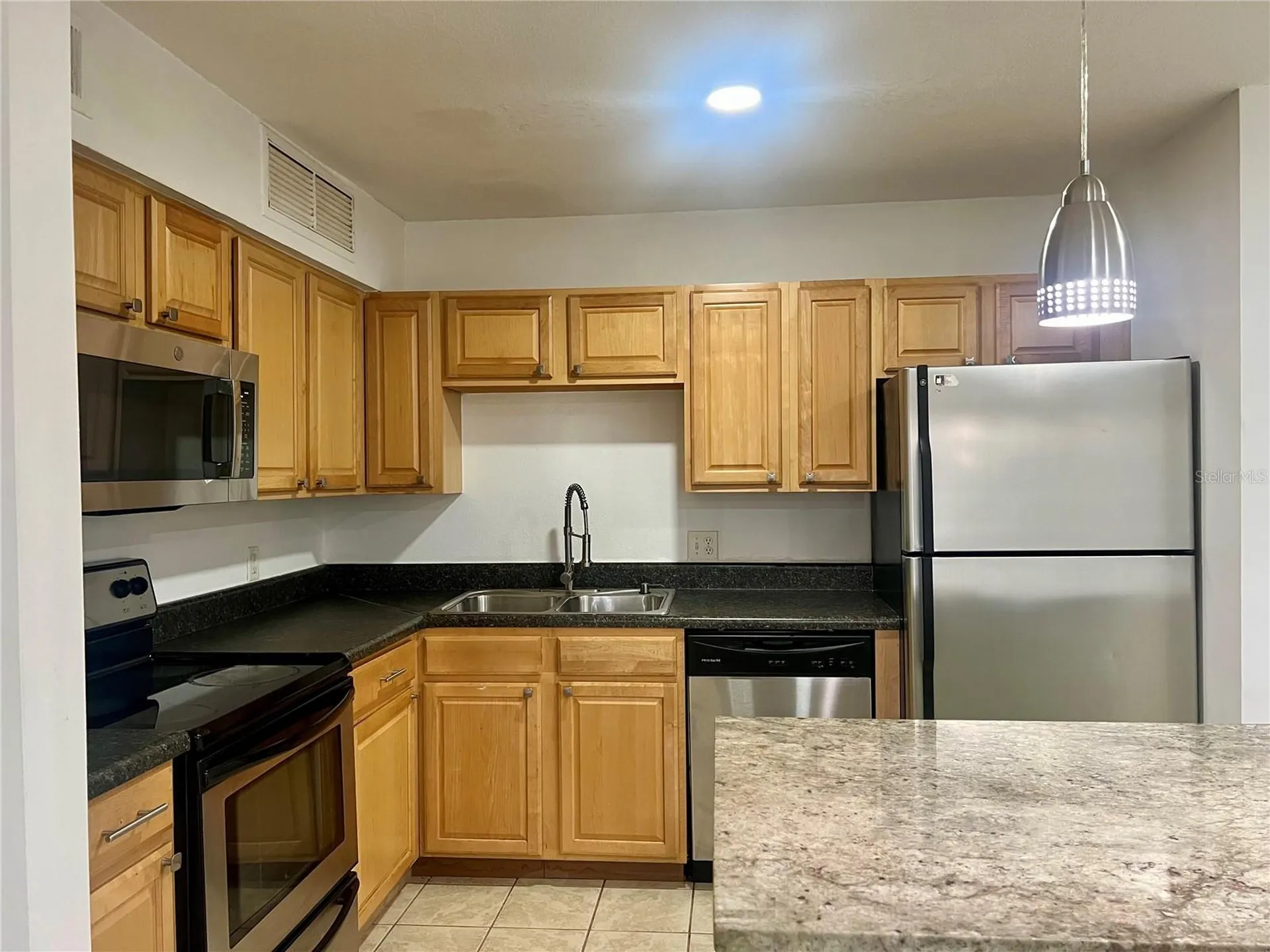 315 Lakepointe Drive Altamonte Springs FL 32701