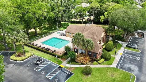 315 Lakepointe Drive Altamonte Springs FL 32701