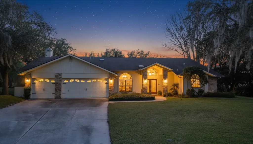 8021 Moonlight Lane New Port Richey FL 34654