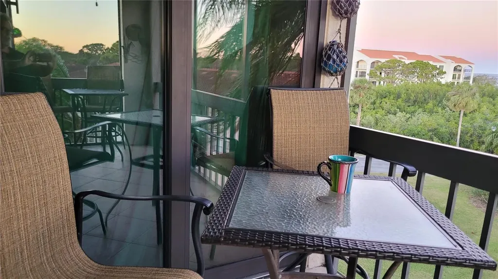 1806 Mariner Drive Tarpon Springs FL 34689