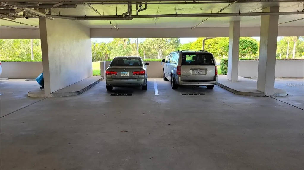1806 Mariner Drive Tarpon Springs FL 34689