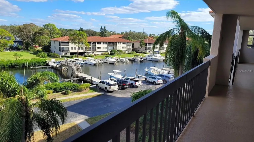 1806 Mariner Drive Tarpon Springs FL 34689