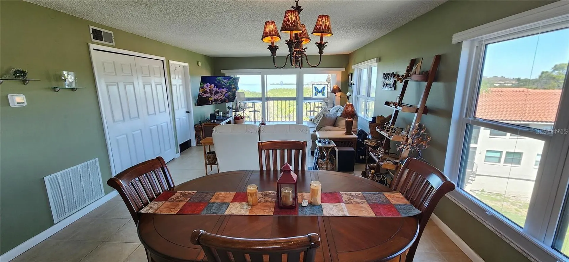 1806 Mariner Drive Tarpon Springs FL 34689