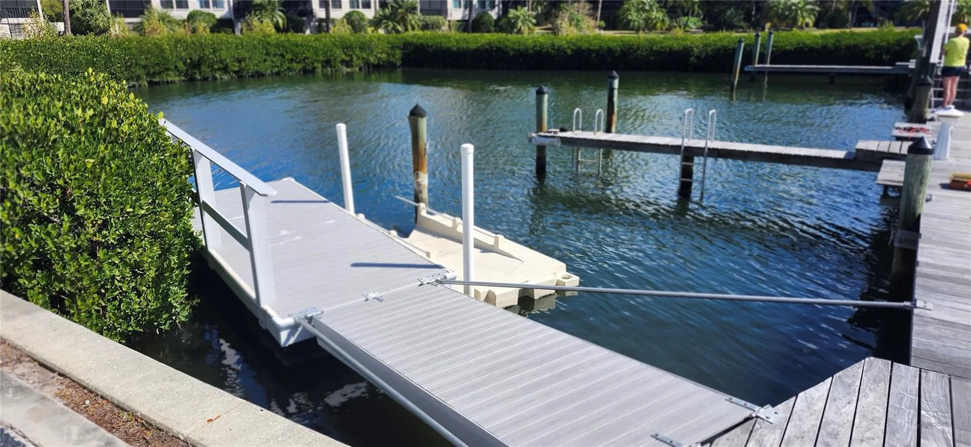 1806 Mariner Drive Tarpon Springs FL 34689