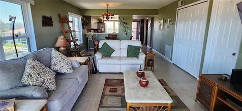 1806 Mariner Drive Tarpon Springs FL 34689