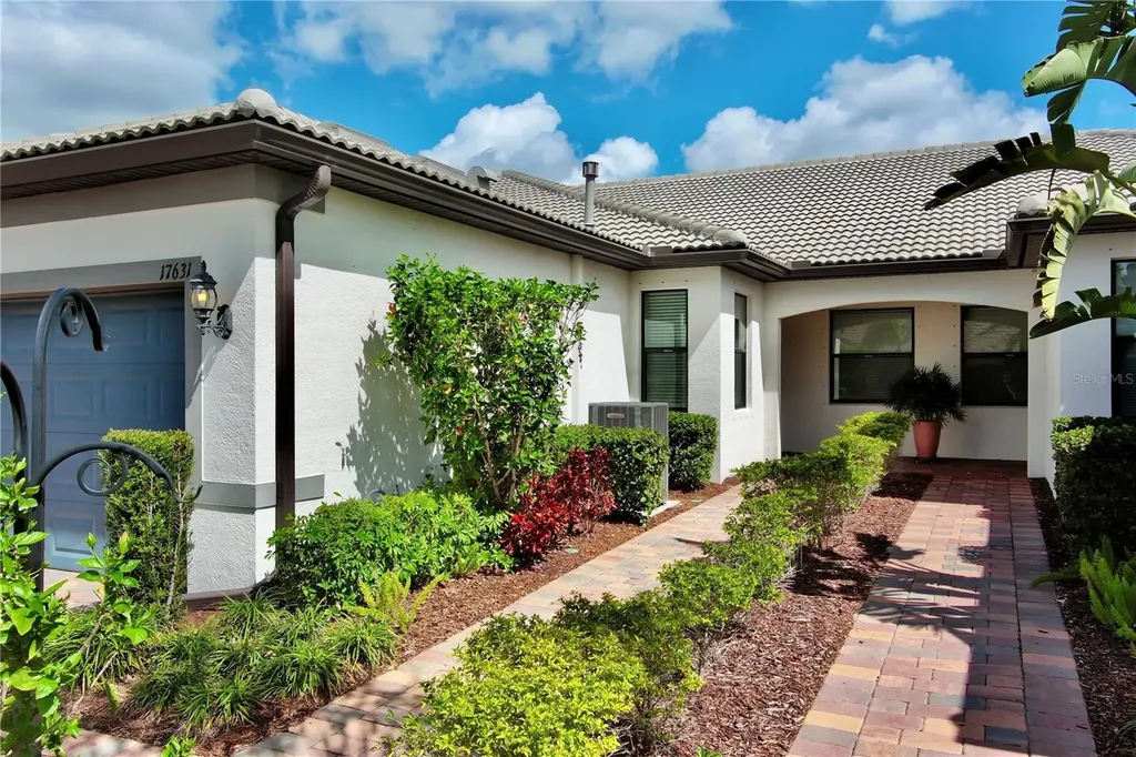 17631 Camden Drive Bradenton FL 34202