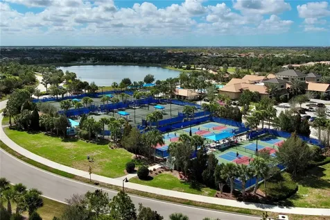 17631 Camden Drive Bradenton FL 34202