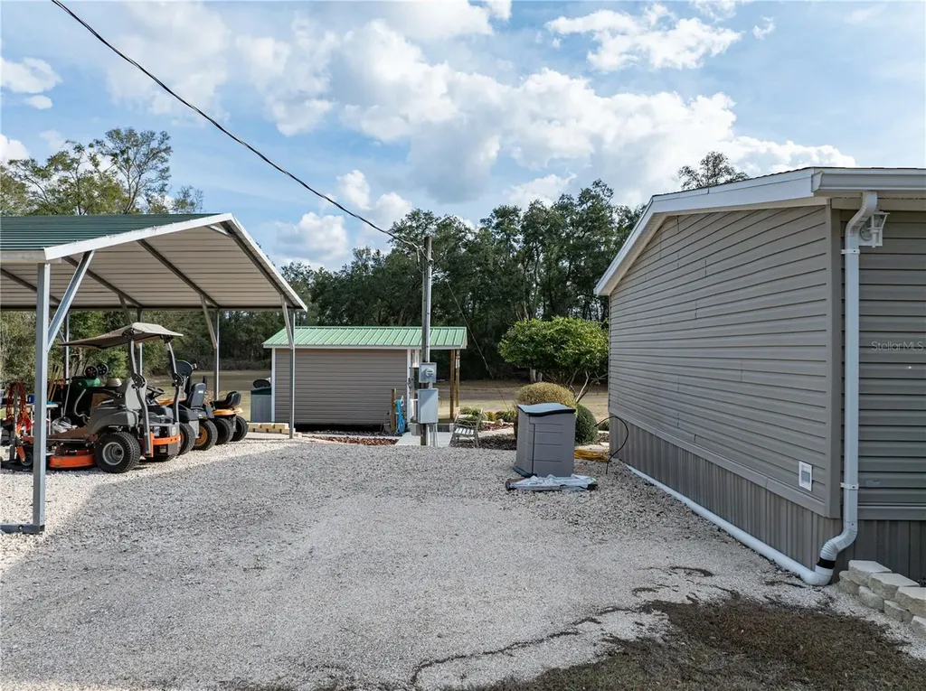 9972 SW County Road 240 Lake City FL 32024