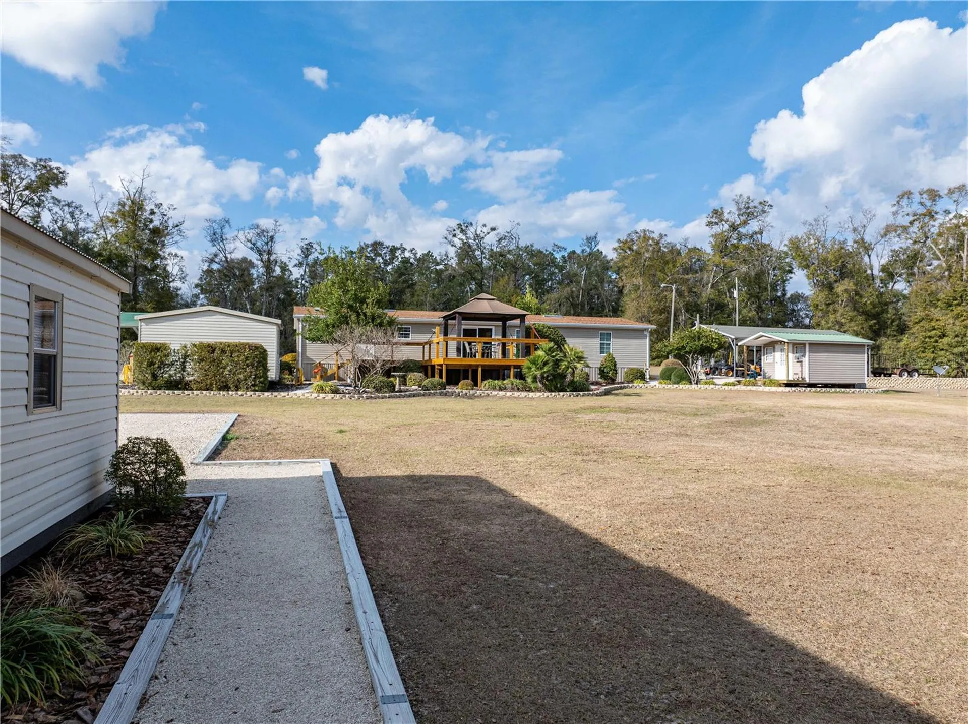9972 SW County Road 240 Lake City FL 32024