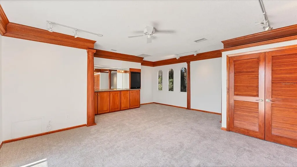 120 Sands Point Drive Tierra Verde FL 33715