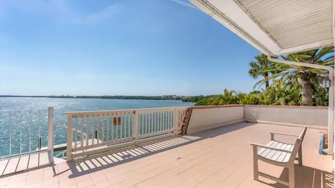120 Sands Point Drive Tierra Verde FL 33715