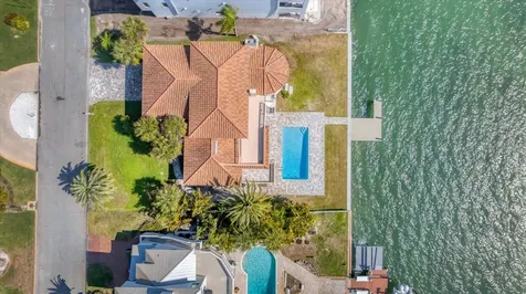 120 Sands Point Drive Tierra Verde FL 33715
