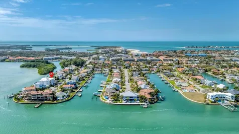 120 Sands Point Drive Tierra Verde FL 33715