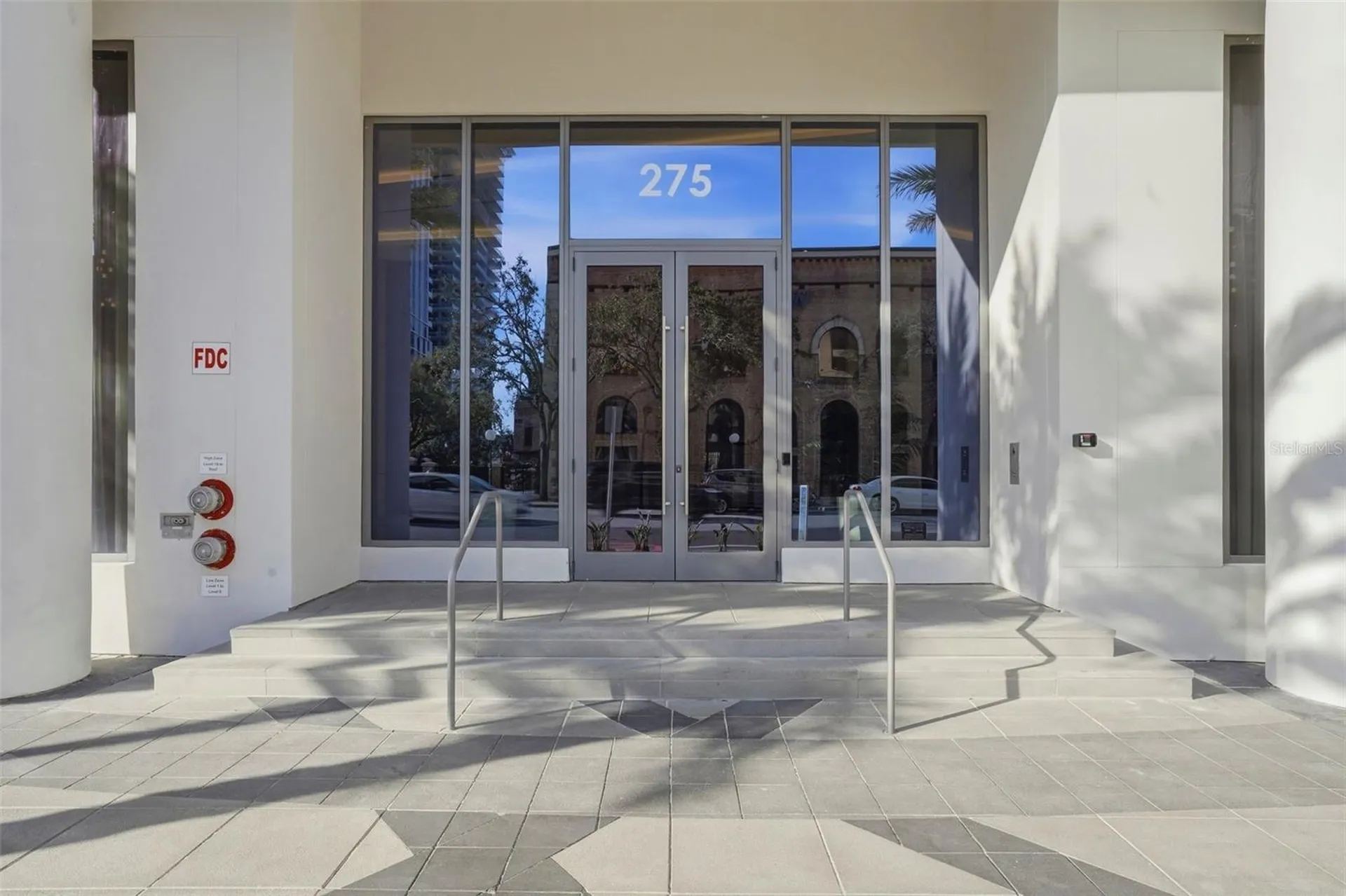 275 1st Avenue S St Petersburg FL 33701