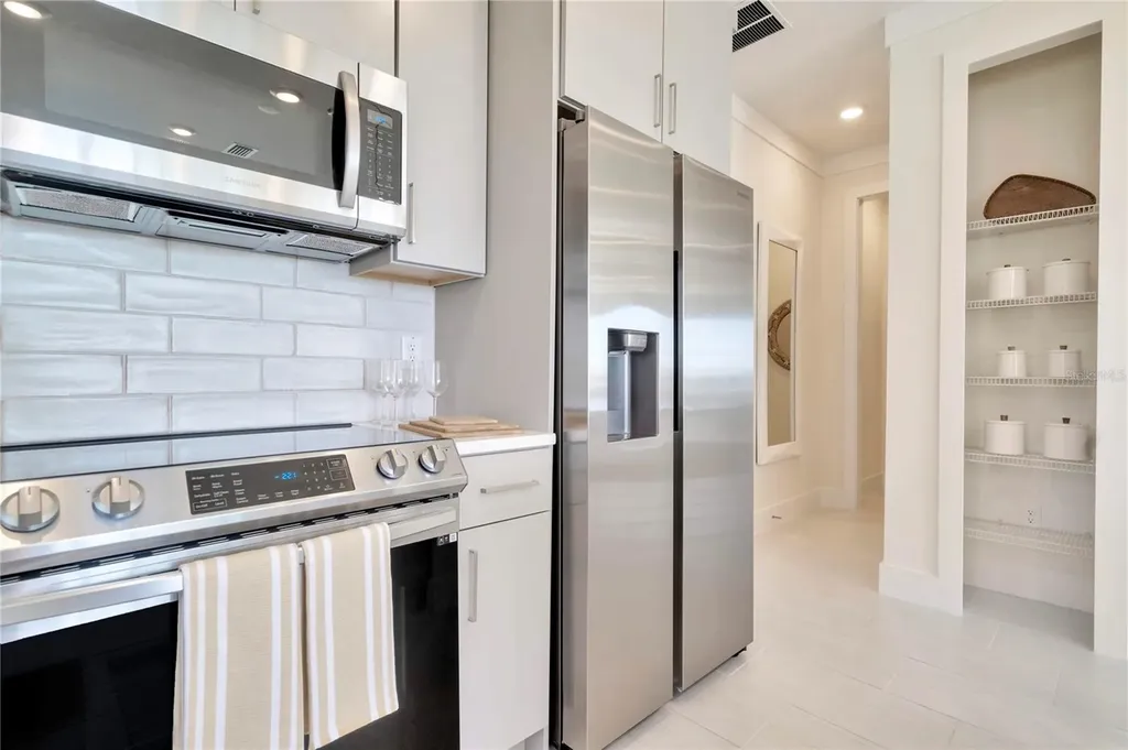 31838 Clover Fin Court Wesley Chapel FL 33545