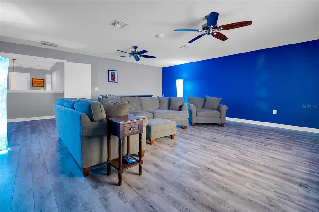 1301 Gleneagles Lane Davenport FL 33896