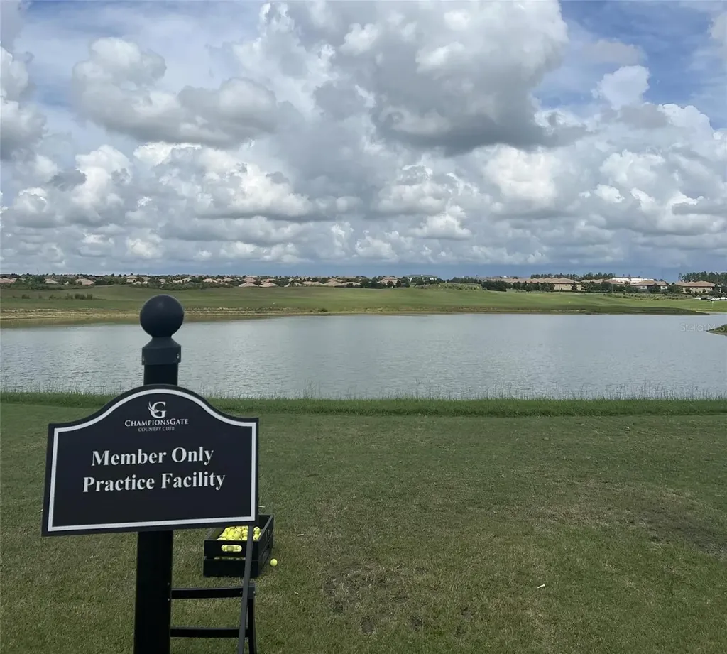 1301 Gleneagles Lane Davenport FL 33896