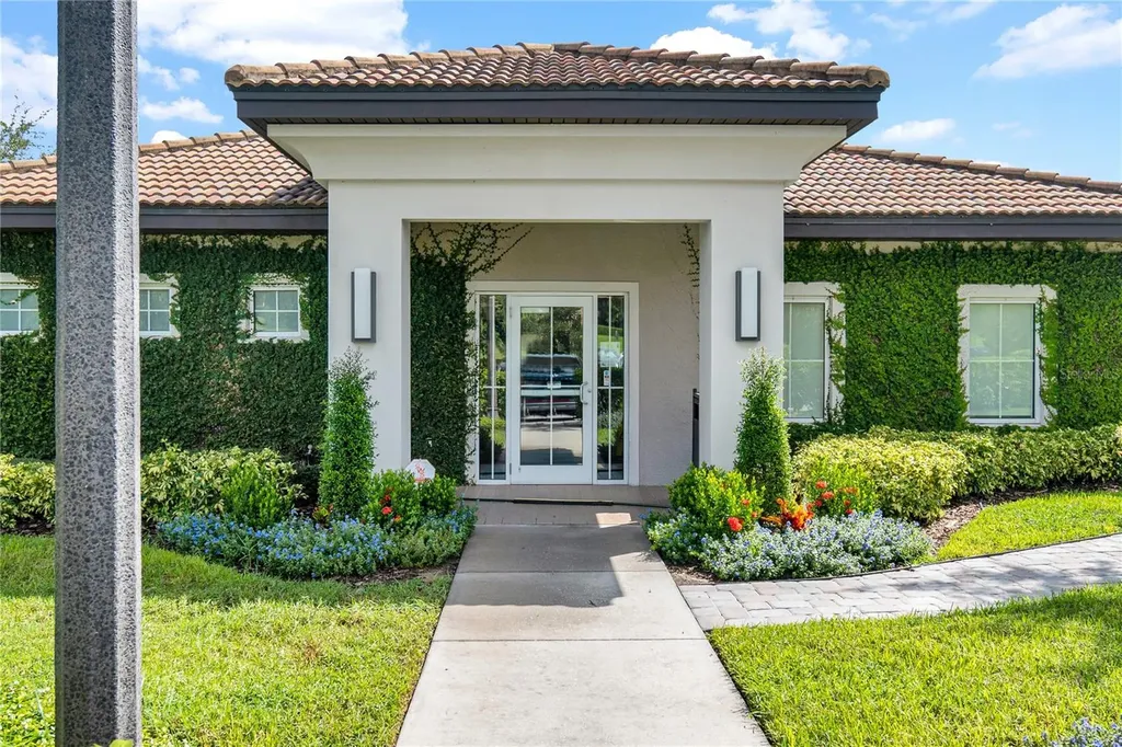 1301 Gleneagles Lane Davenport FL 33896