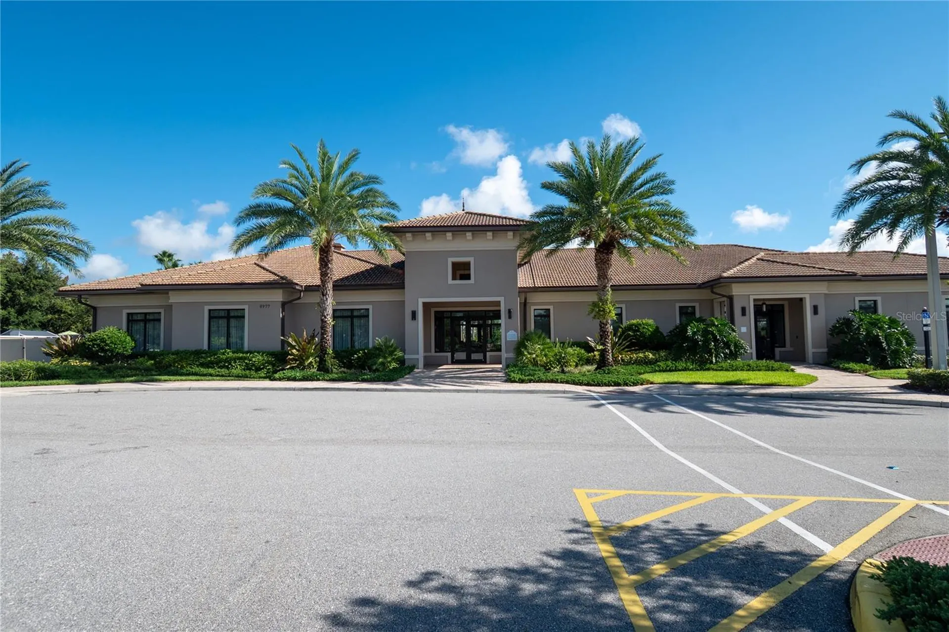 1301 Gleneagles Lane Davenport FL 33896