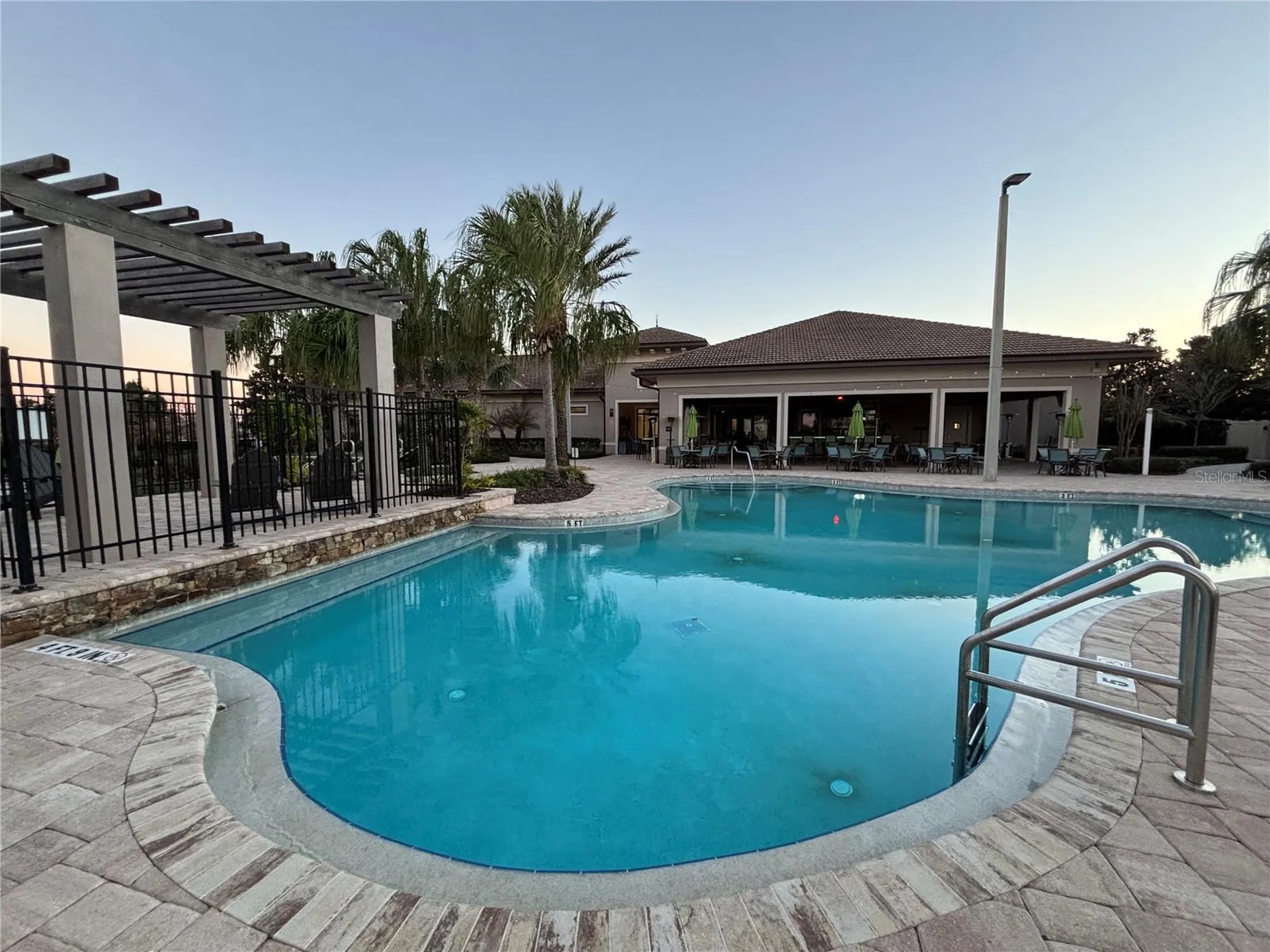 1301 Gleneagles Lane Davenport FL 33896